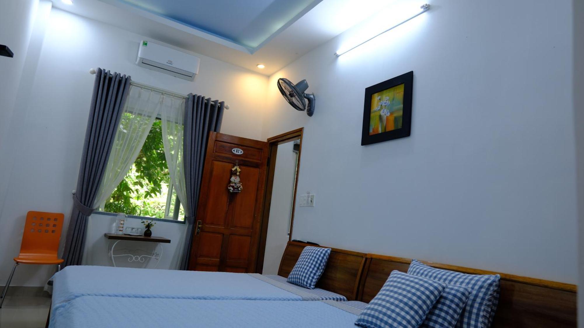 Cung Dan Xua Homestay Hue Exterior photo
